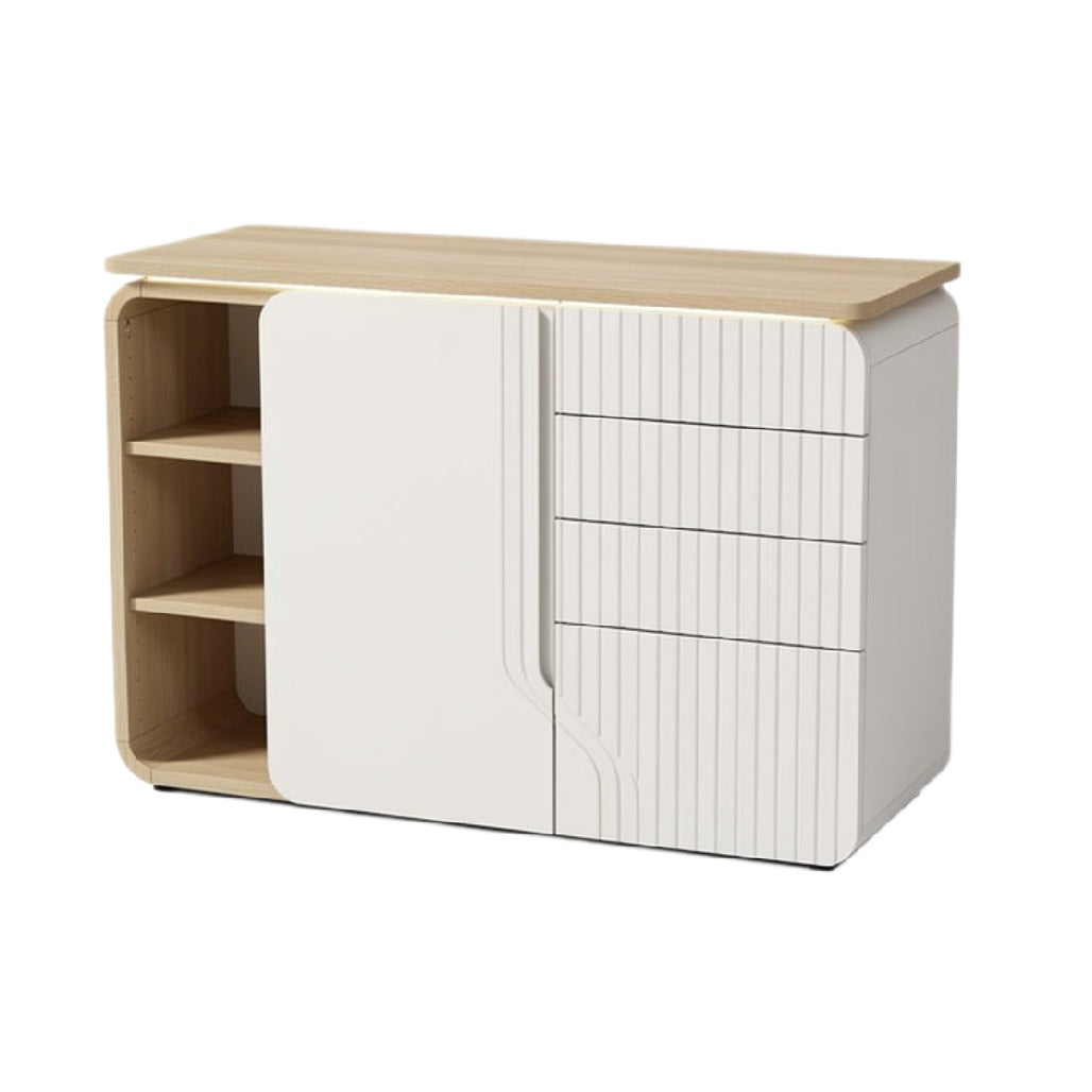 Moderne dressoir met houten bovenblad en strakke lijnen